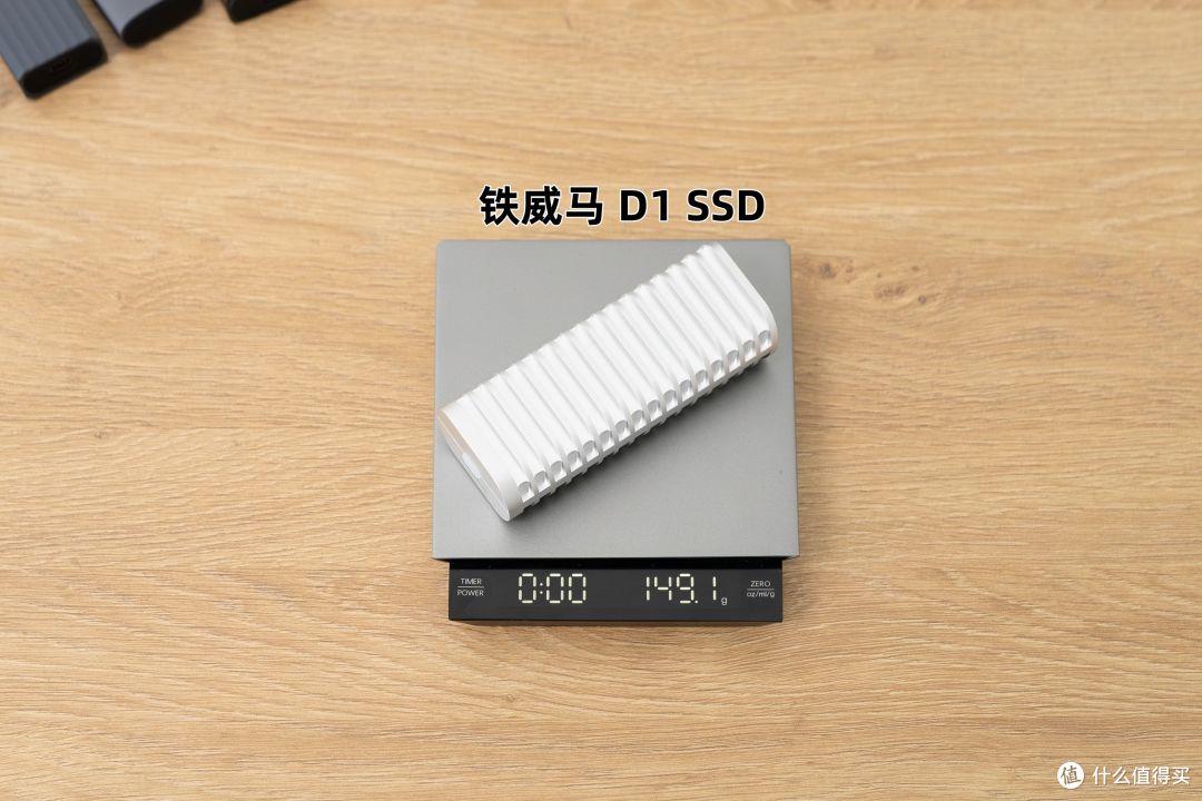 别让廉价硬盘盒毁了高价值的SSD 和数据:5款硬盘盒横测对比