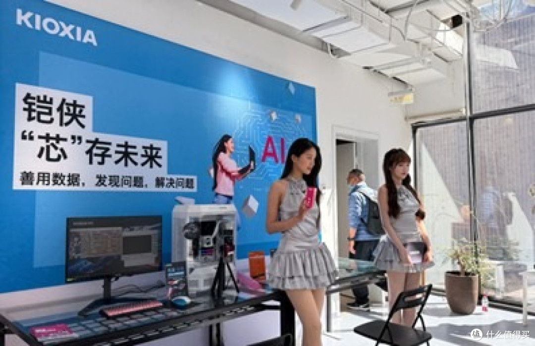 铠侠PCle5.0双雄出击:VE10碾压竞品,VC10让普通人也能上车