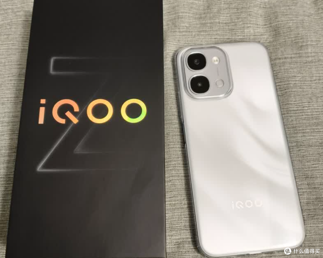 2026年LCD屏幕手机遭淘汰?vivo iQOO Z11x值得选择吗?
