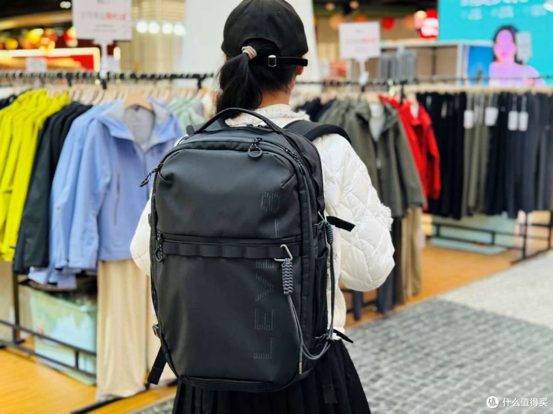 实测地平线8号潜行者背包:一包多用,搞定通勤、健身、户外