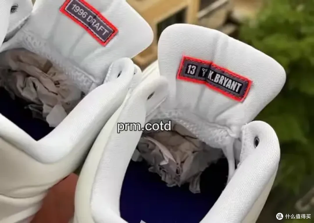整活?致敬?这款13双套装是要毁了科比吗