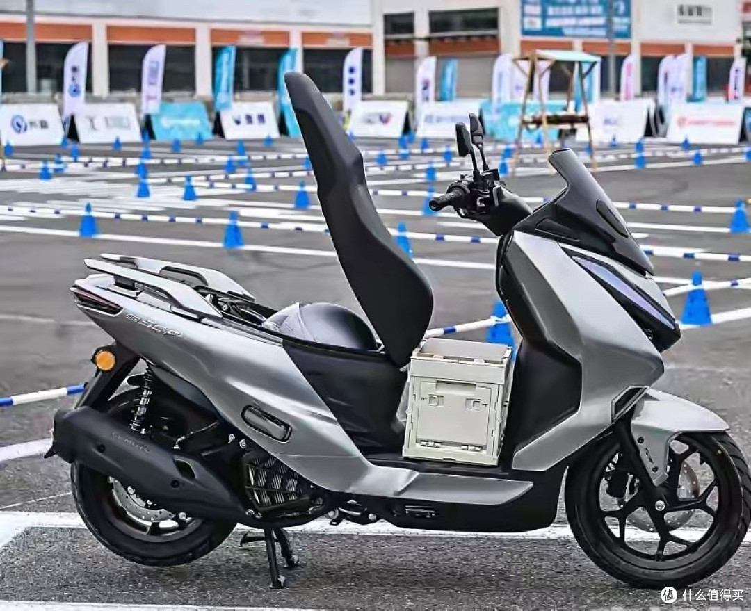 春风150SC-F量产版实车亮相 做工质感大升级 就等官宣价了