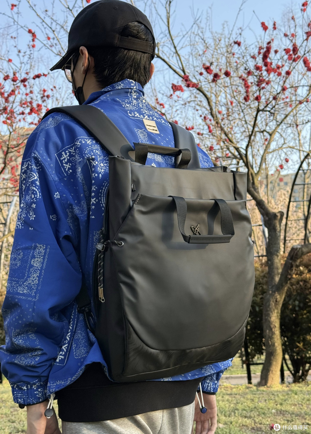 极星双肩电脑包,专为16寸笔记本电脑设计,可拎可背,更省事!