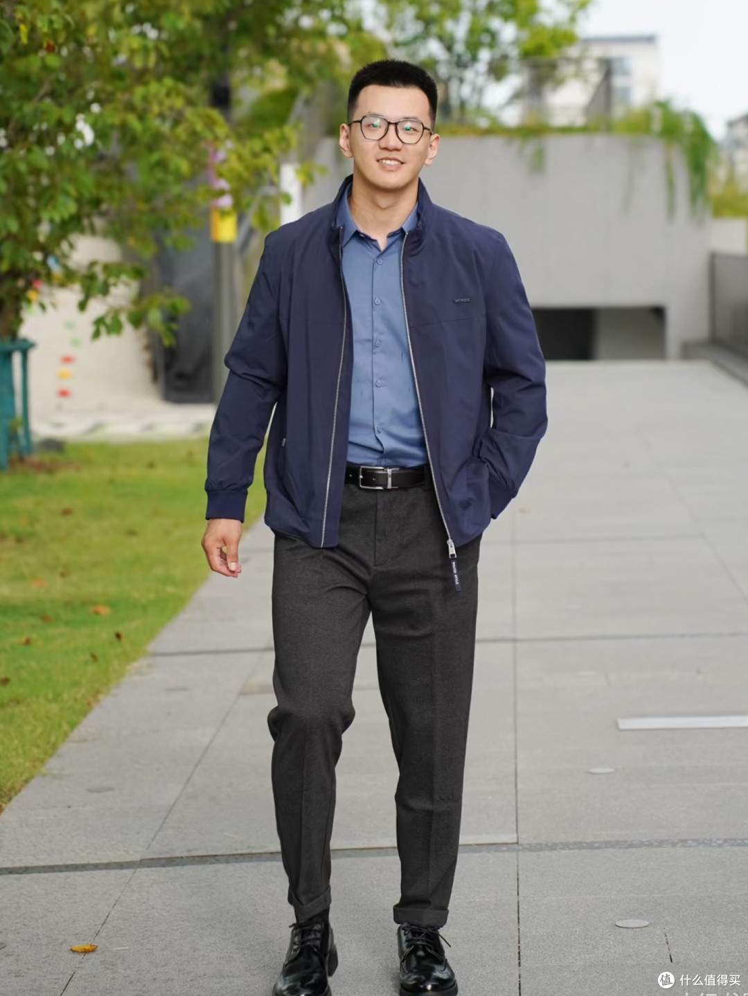 中年男人油腻土气的几种穿搭,瞬间显老10多岁,看你踩雷了没有?