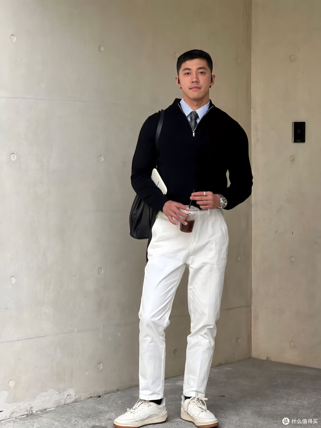 中年男人油腻土气的几种穿搭,瞬间显老10多岁,看你踩雷了没有?