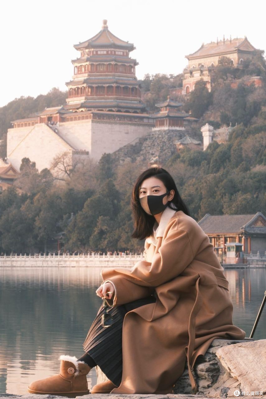 看了景甜的穿搭,真的悟了:大衣不配阔腿裤、高跟鞋,更时髦显贵