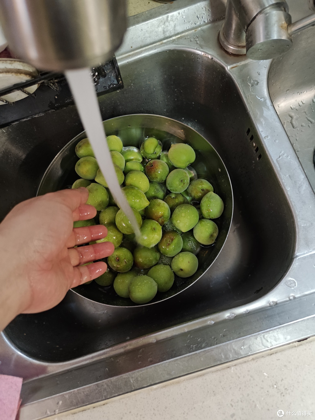 青梅其实不难洗