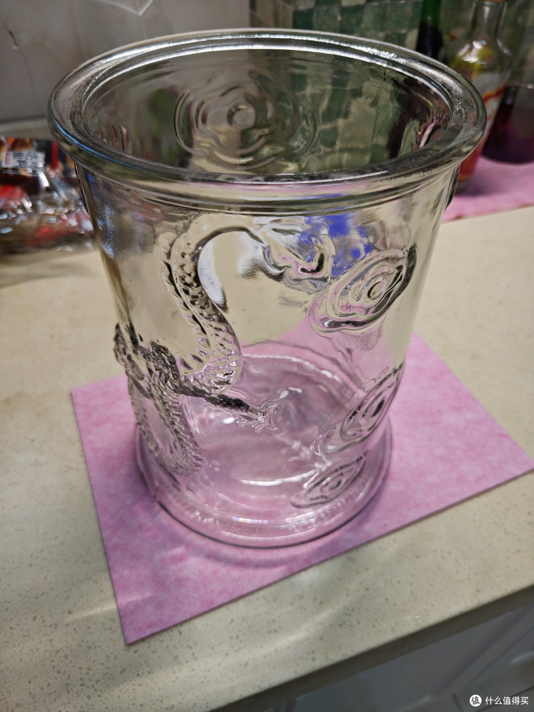 5L容量的泡酒桶，小了点，但是容易搬挪