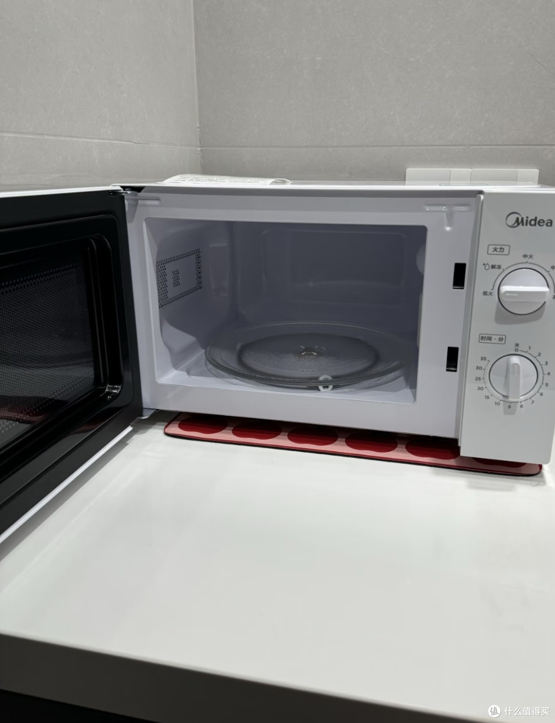 微波炉正确用法与禁忌:安全加热,避开危险食物