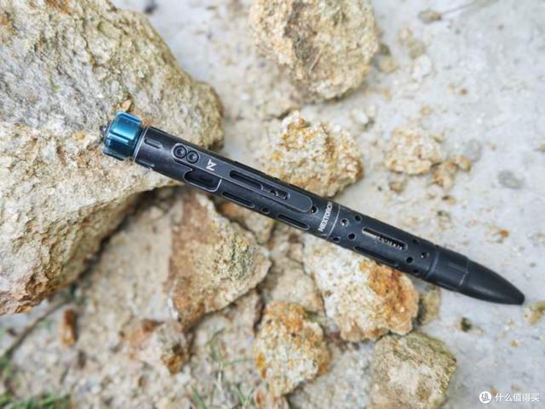 纳丽德NP12 Ti钛合金战术笔:破窗应急+多能随行