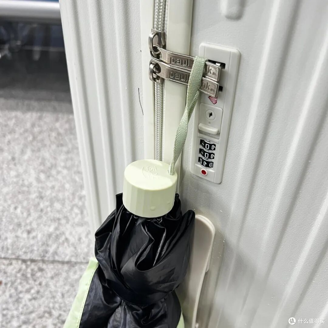 被网友的“出行小妙招”惊到了，打开思路后，那叫一个实用