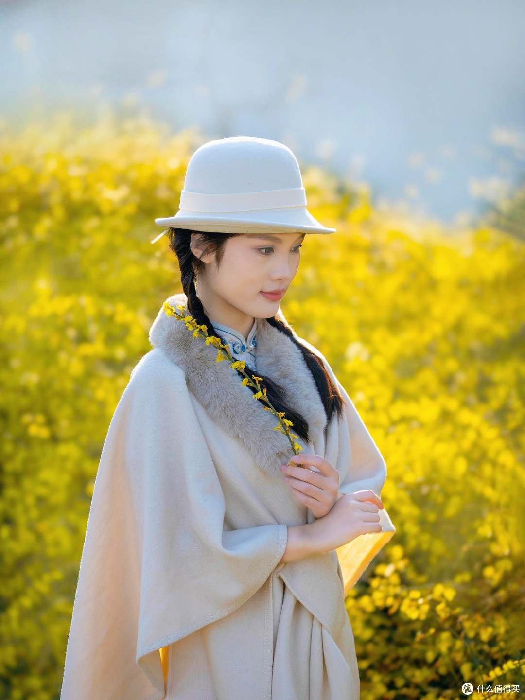 穿件旗袍去花海,把春天拍进民国旧梦里