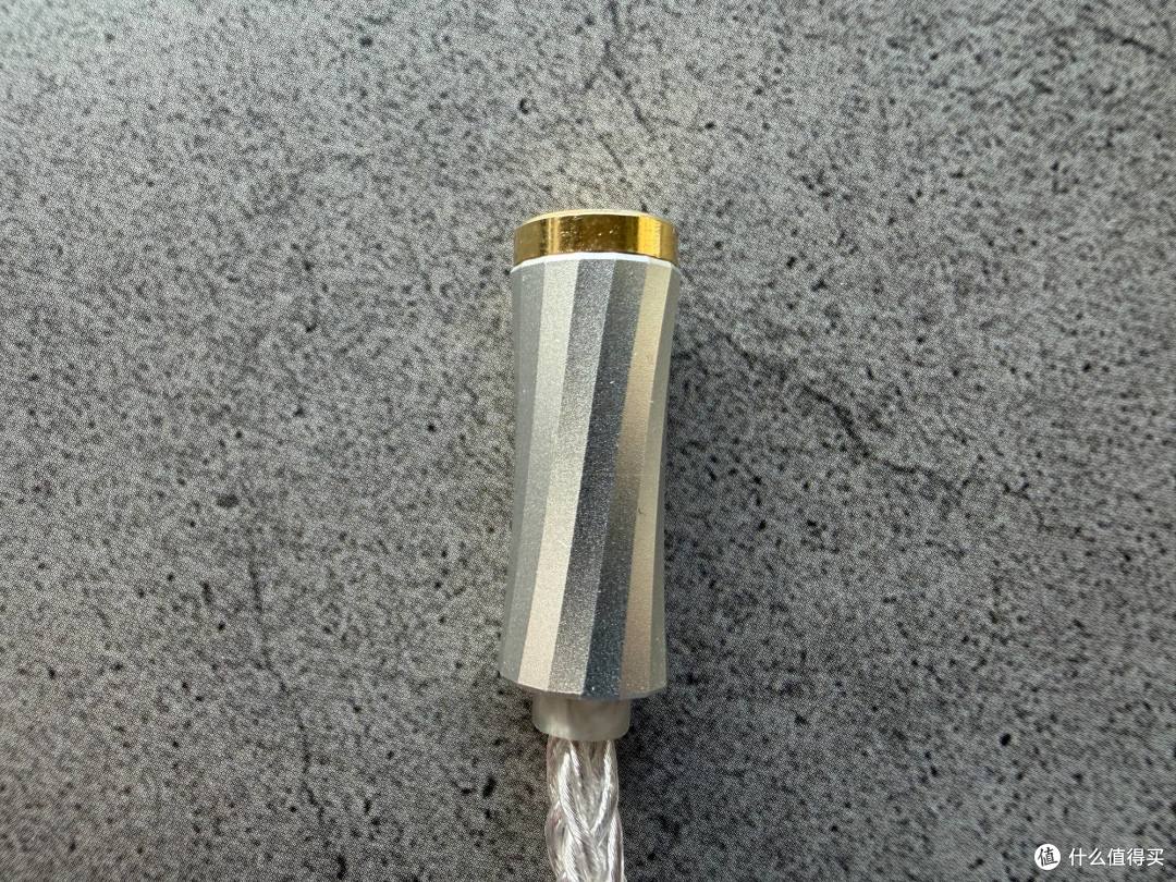 告别蓝牙延迟!高清先生AE6小尾巴,让老设备焕发新生