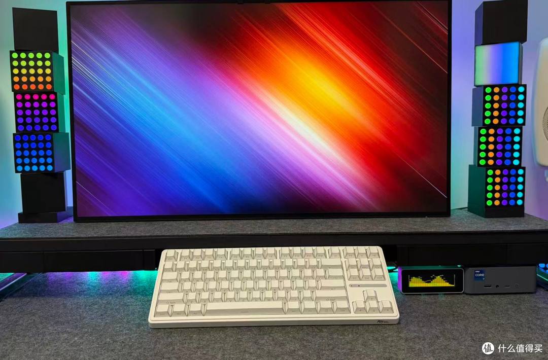 拒绝平庸,RK R87 Pro V2 ,不止是键盘更是桌面白月光