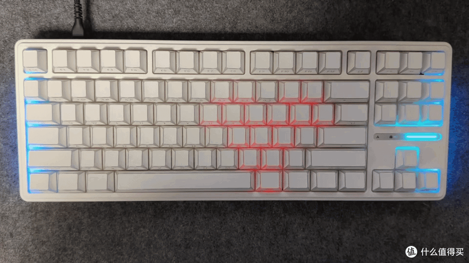 拒绝平庸,RK R87 Pro V2 ,不止是键盘更是桌面白月光