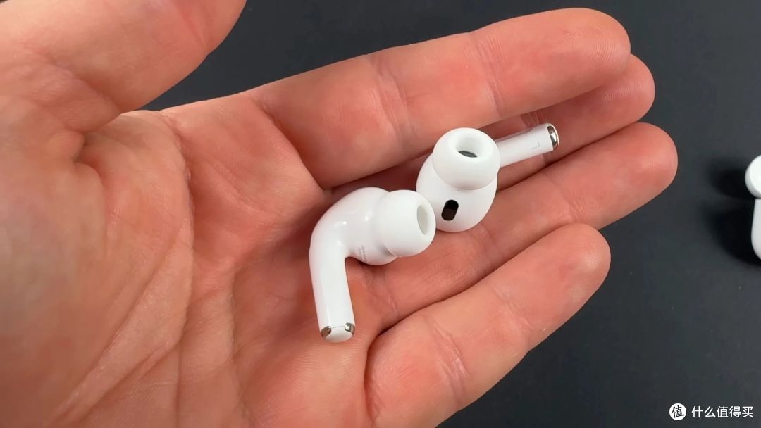 街头被塞了个AirPods Pro 实测教大家如何鉴别真假