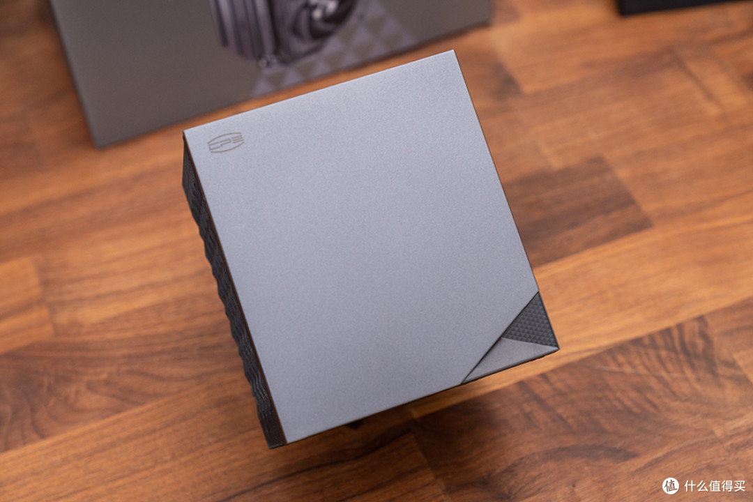 精工铝箱升级之作，Abee M19 Plus 硬核装机分享