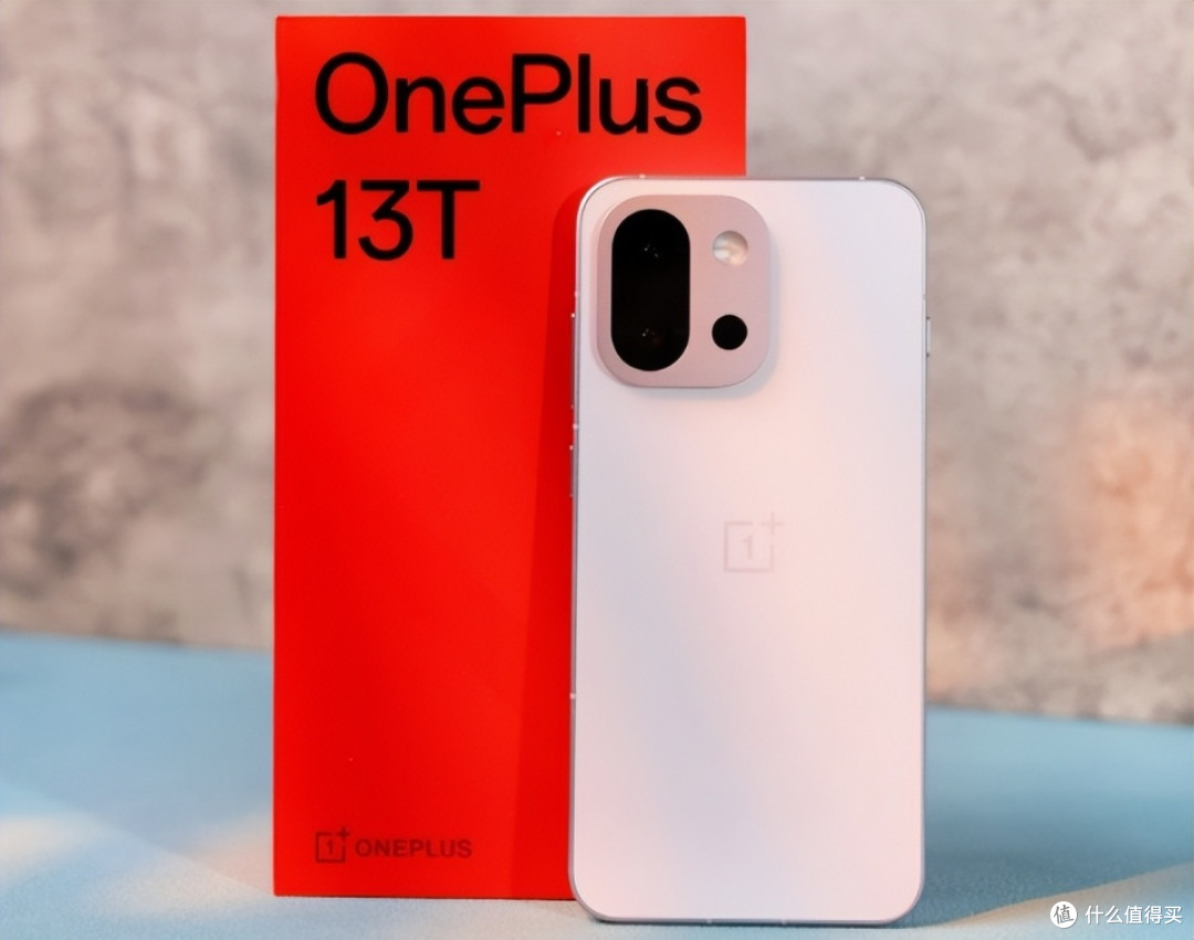 16GB+512GB,目前“价格雪崩”的3款手机,高配版都不到3000元