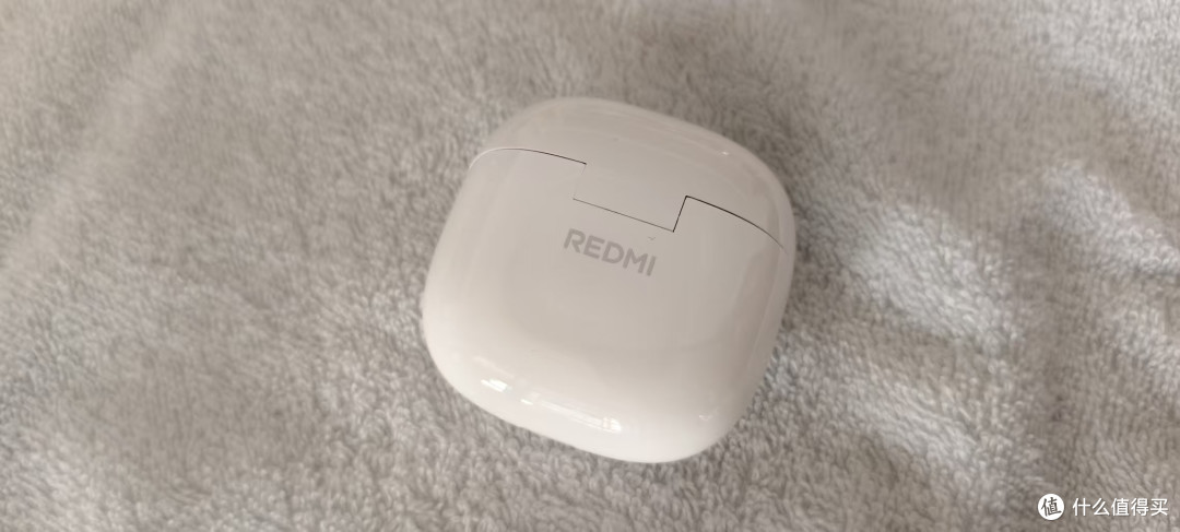 百元性价比标杆:小米REDMI Buds 8活力版