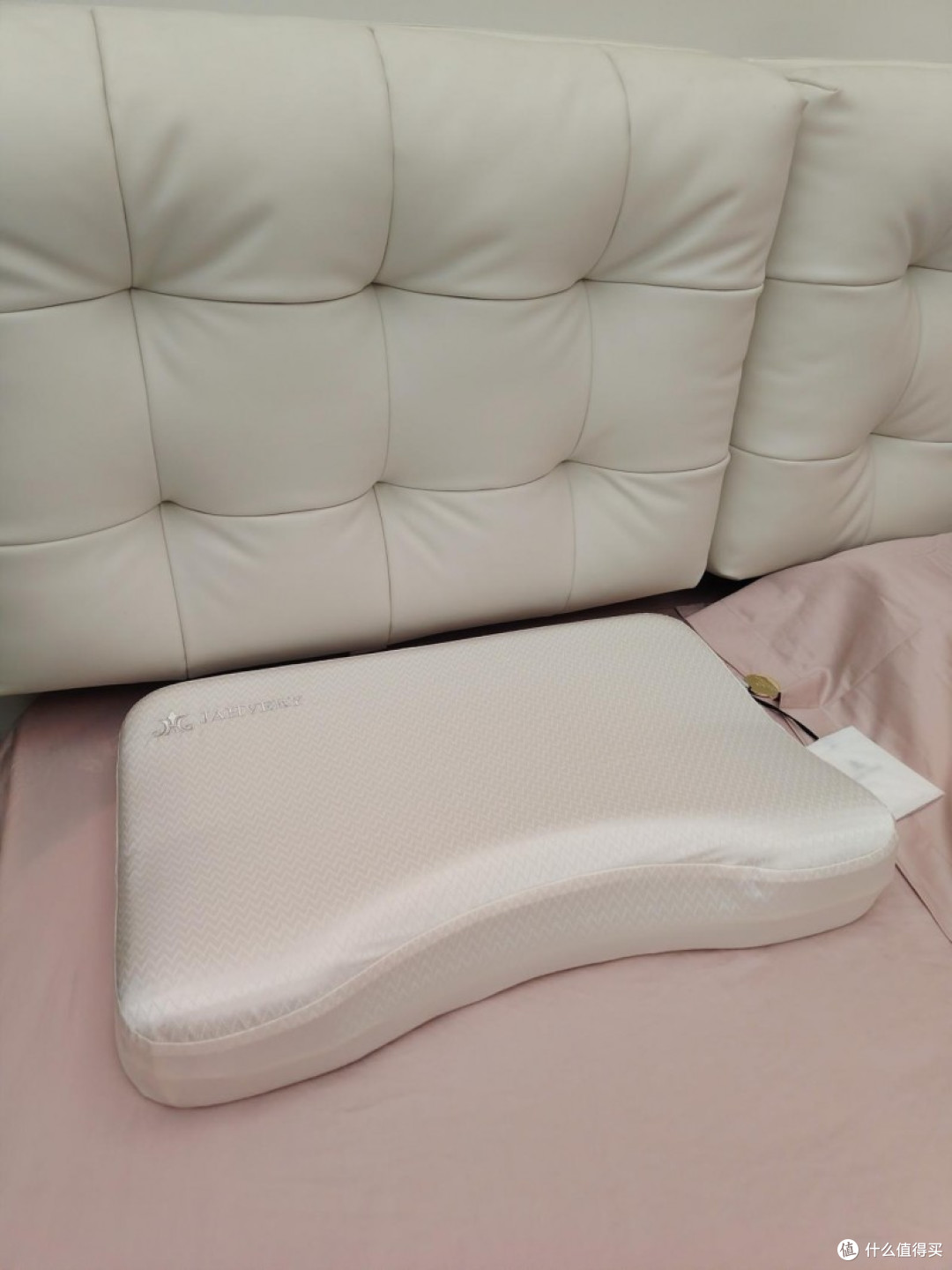 JAHVERY罗耶丝皇系列:睡眠奢品的“天价”底气💎