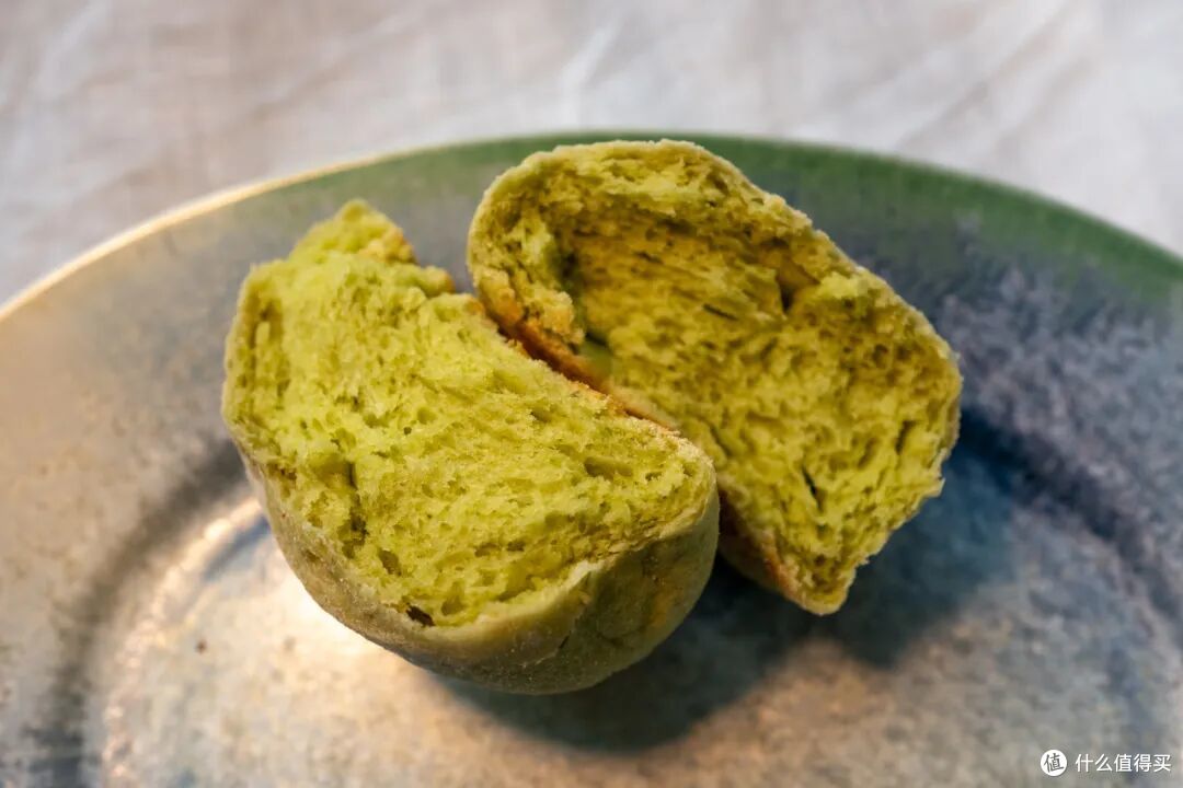 不愧是面包大市，卷得生生不息，面包脑袋都跑来这里取经