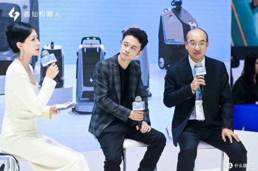 智创驱动,全球领先| 高仙机器人实力亮相 2026 CCE清洁展