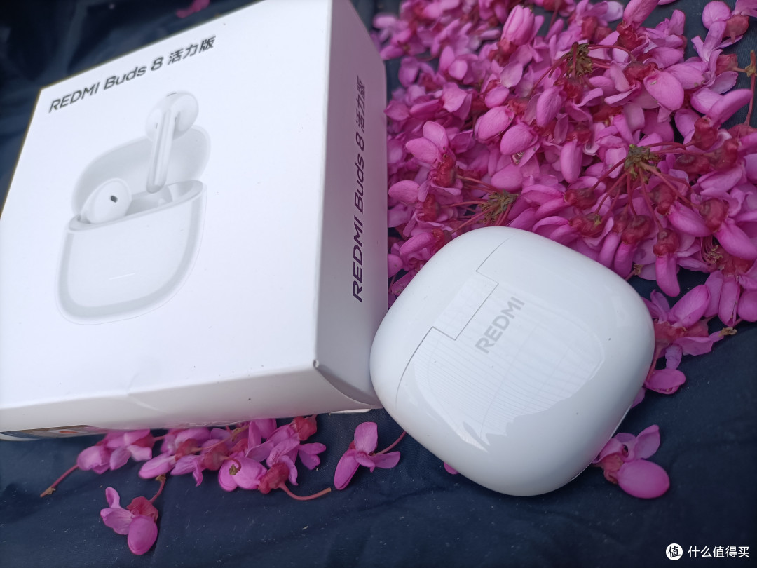 嗨翻啦！体验到了沉浸式听音乐，REDMI Buds 8活力版，真的值！
