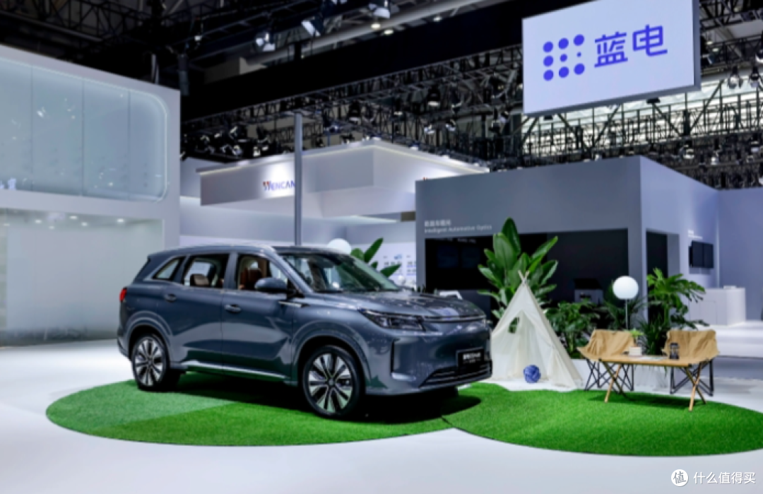 赛力斯“主动防撞梁”专利公布:张兴海智驾版图再添“硬核”缓冲