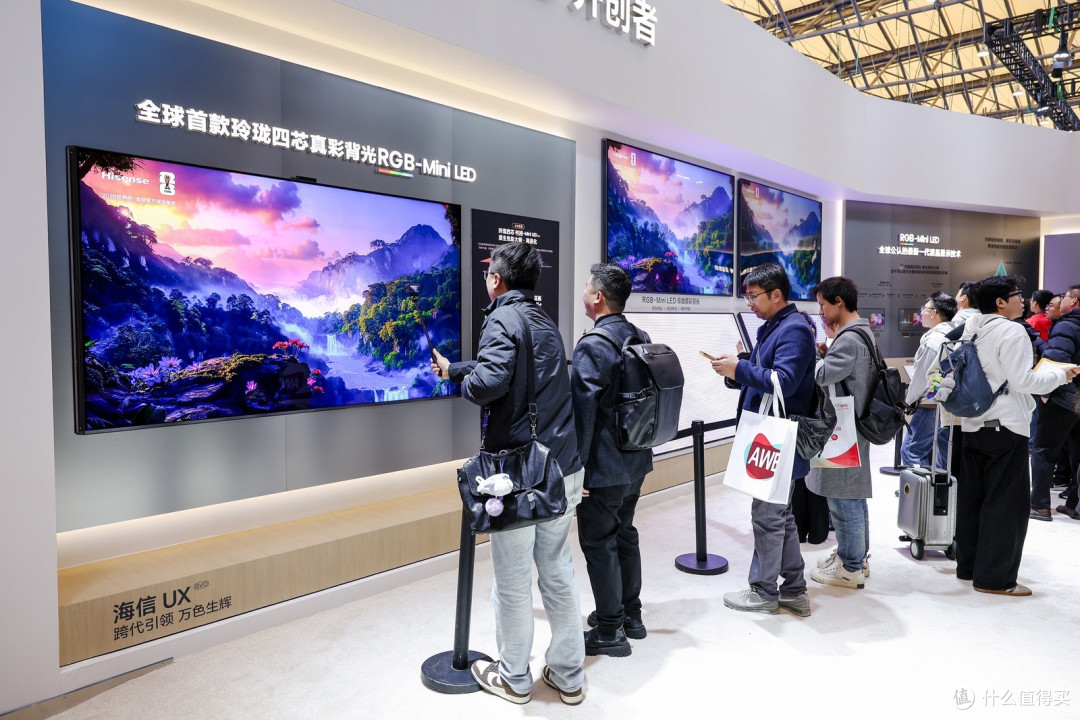 时代旗舰超绝！海信UX2026款多看1.2亿种极限色彩