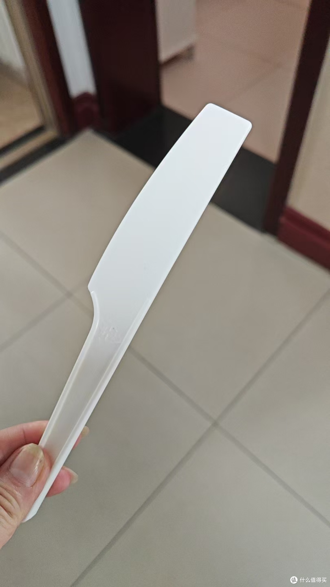 刮刀很硬实，质量很好