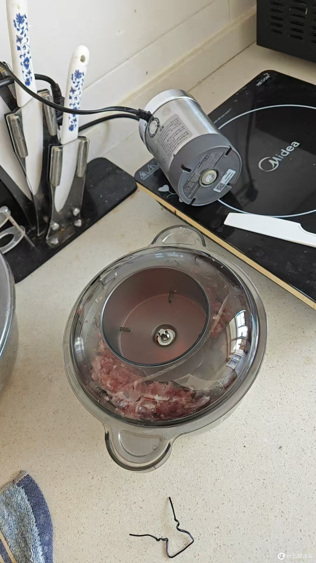 颜值与实力双在线，包饺子效率翻倍（九阳绞肉机）