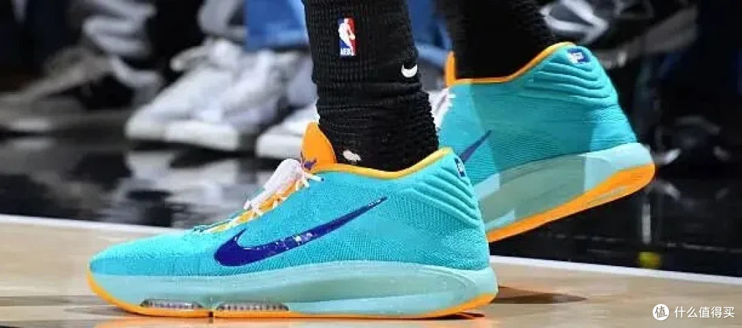 【NBA每日上脚】首位上脚P400的球员来了！口曼巴也是曼巴啊！