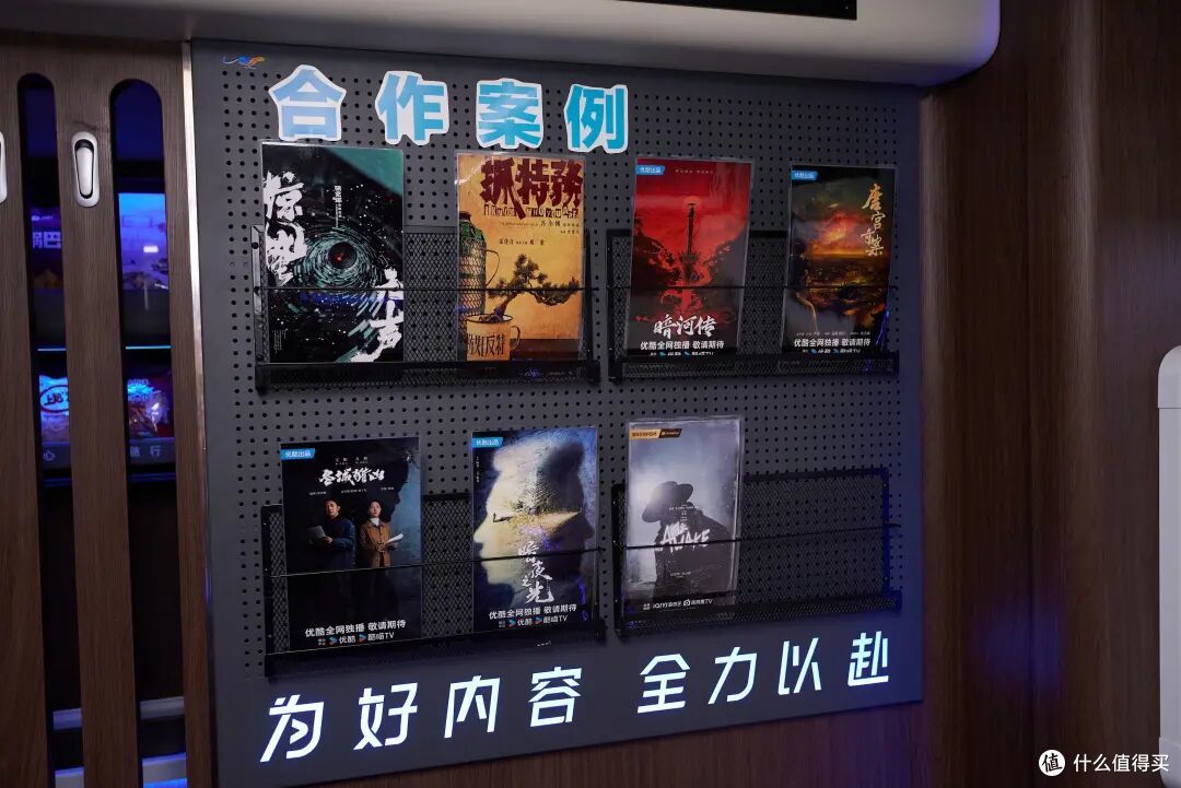在横店实地考察之后,我被这辆真能给剧组省钱提质的影视车征服了