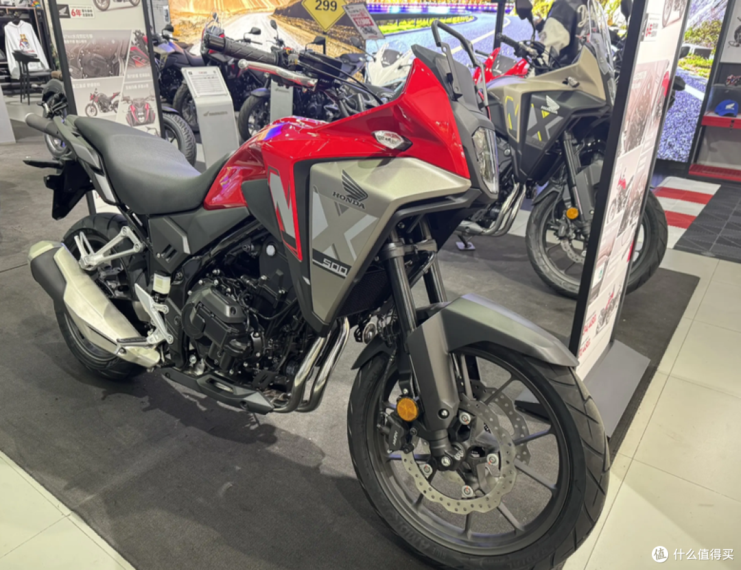 没配置却卖这么贵？本田NX500实车体验解析来了！