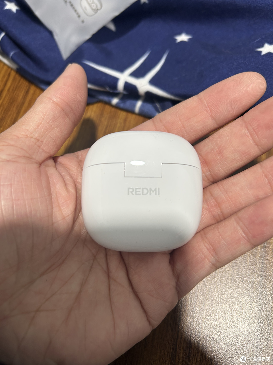 日常随身小伴侣,百元性价比REDMI Buds 8 活力版