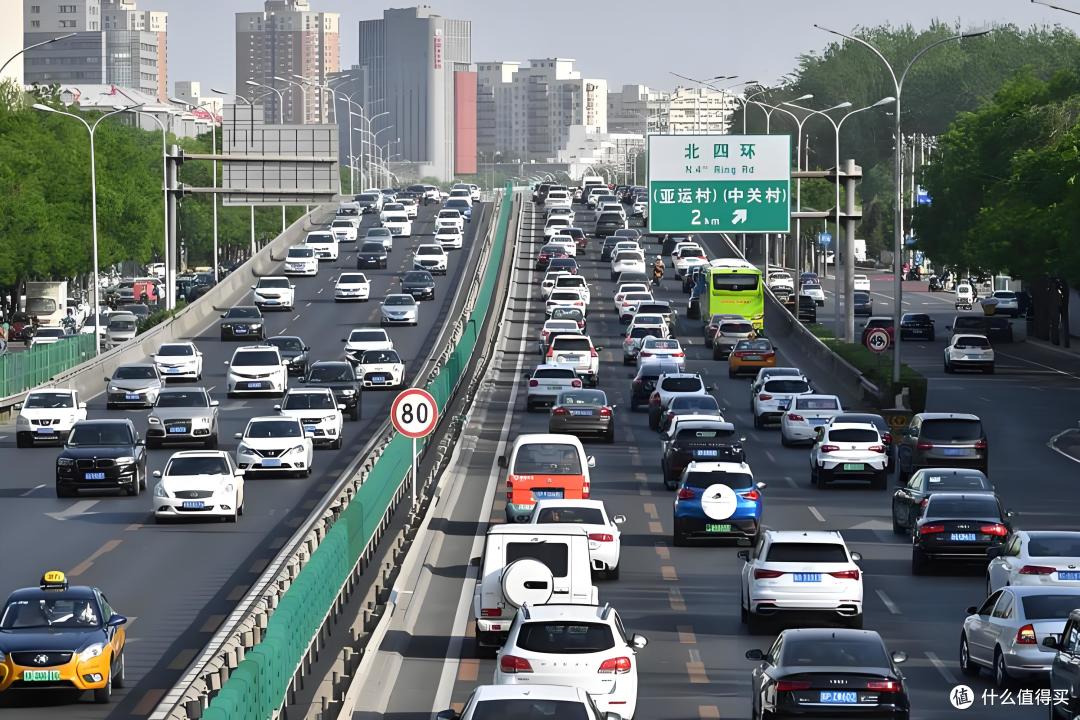 莲花汽车「不受控制的马力不值一提」:电动化时代的性能反思