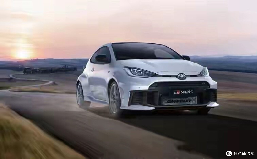 2026款丰田GR YARIS上市,全新方向盘+赛车级调校,售40.28万