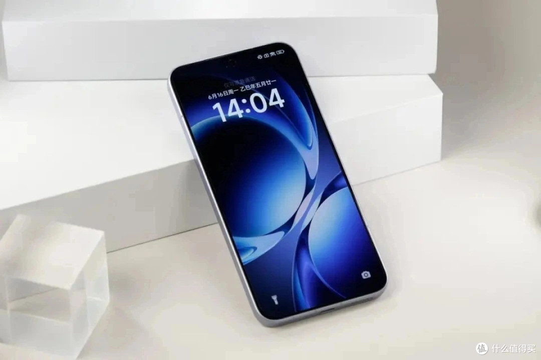 16GB+1024GB,4月份降至谷底价的3款顶配手机,流畅不卡用五年