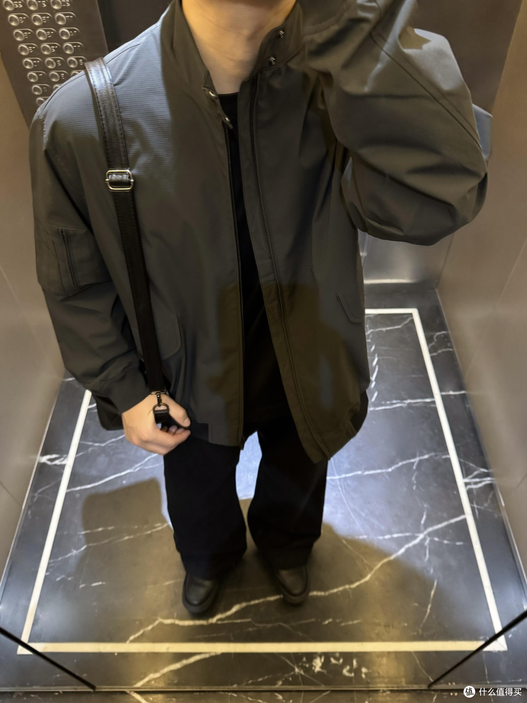 骑行风夹克:好看但不实用的通勤外套