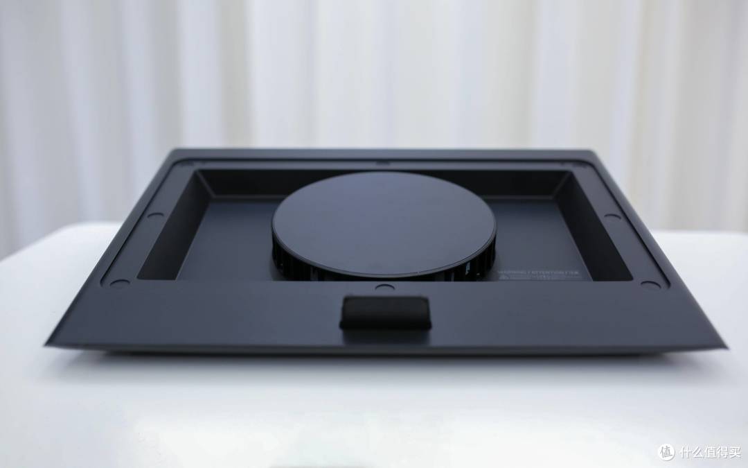 自适应智能控温,核心直降38°C——雷蛇(Razer)笔记本散热底座