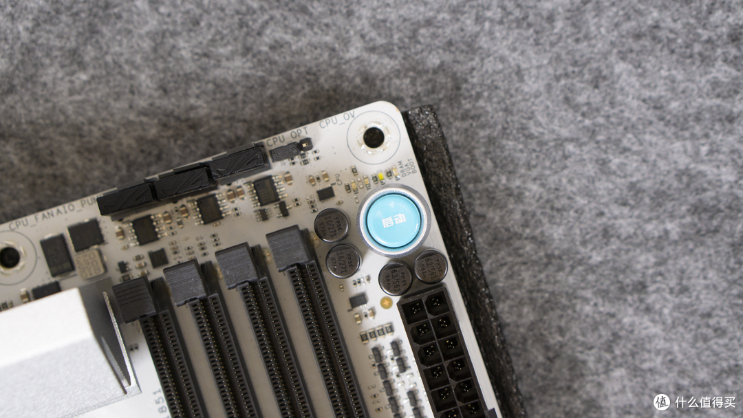 老内存再战!Intel 270K Plus 华硕ROG Z890吹雪S,是更理智选择
