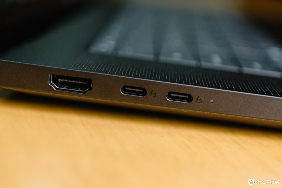 Dell Pro Max 16 Premium笔记本评测:旗舰级专业移动工作站