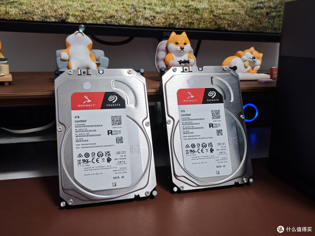 3句大白话告诉你,家用级NAS到底怎么选?附绿联NAS-DH4300实测