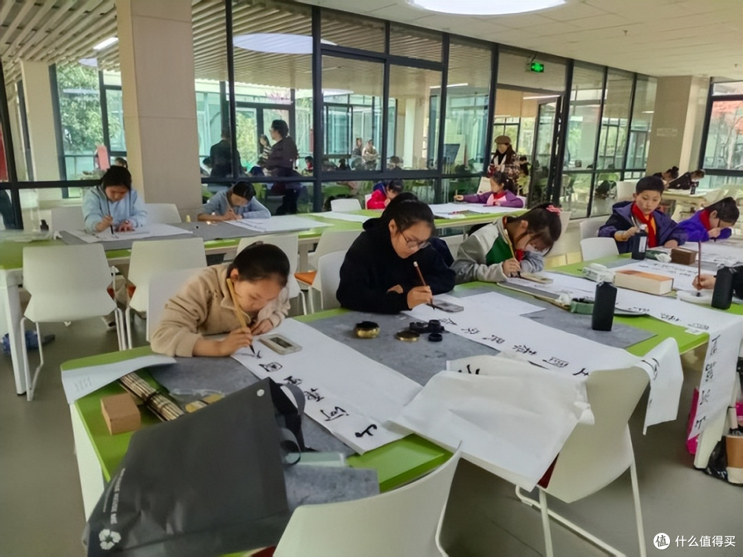 江苏南通：平潮小学学子征战区级陶艺书画大赛 尽显美育育人硕果