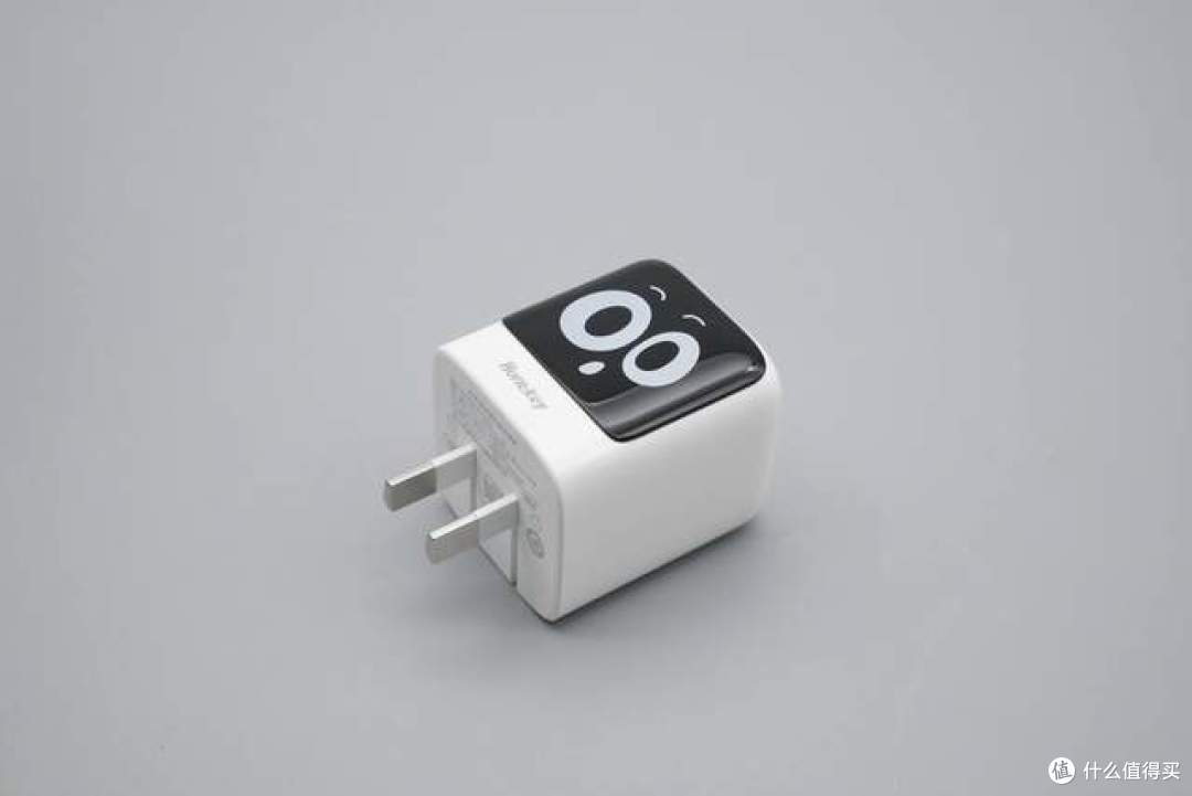 Z世代充电选择,AVS协议智控,航嘉灵动F45 Neo 2C充电器重磅上市