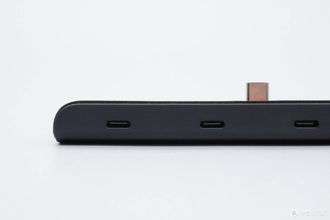 60W满速快充！特斯拉USB-C充电拓展坞实测
