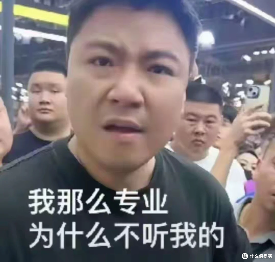 摩圈反转！张雪拿世界冠军打脸昔日大佬，对方直接关评沉默