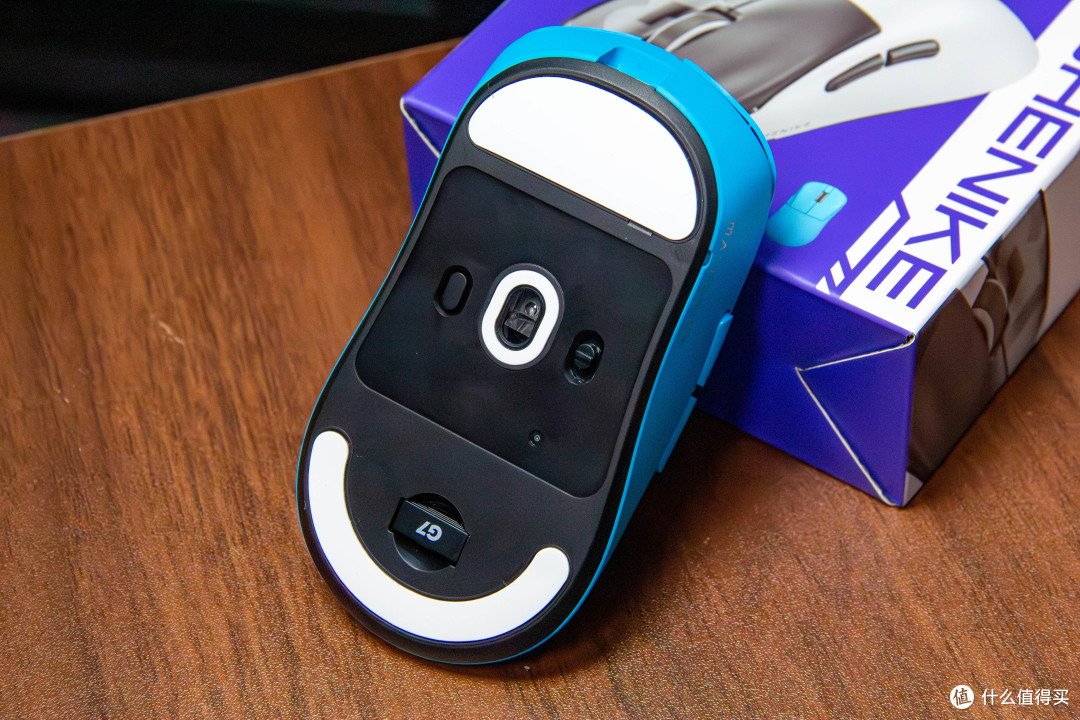 99块钱,GPW熊猫配色+56克+600mAh,电脑品牌卷外设真狠|机械师G7