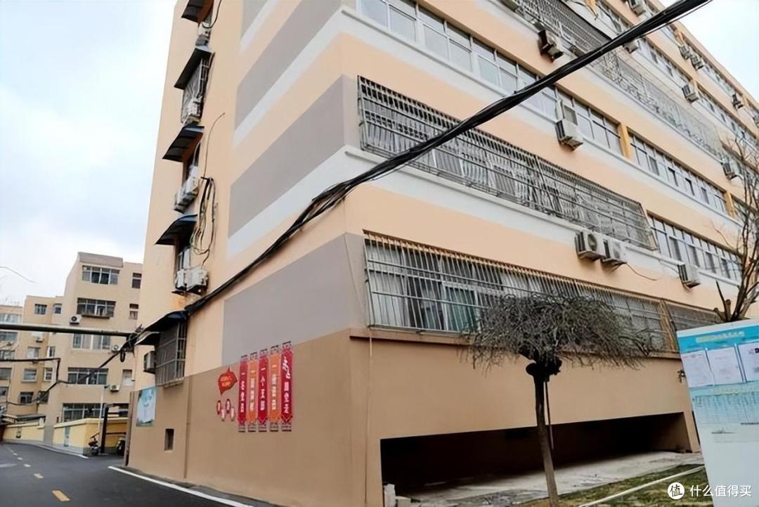 人民日报一天两文,老旧小区真要“原拆原建”,这一次动真格了!