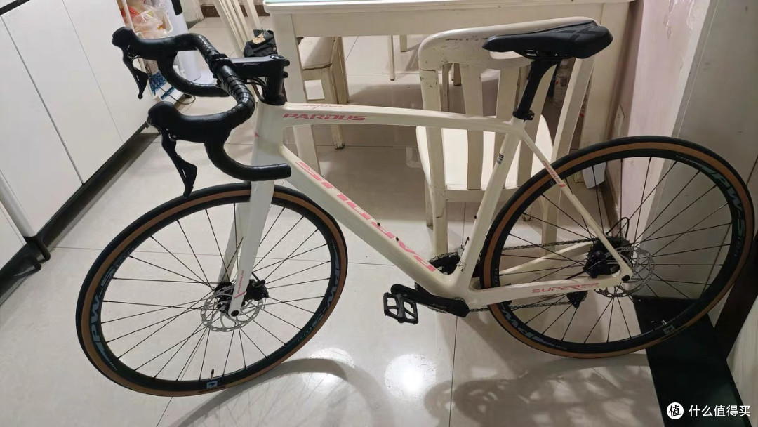 城市里的风驰电掣——瑞豹 SUPER SPORT 通勤体验记